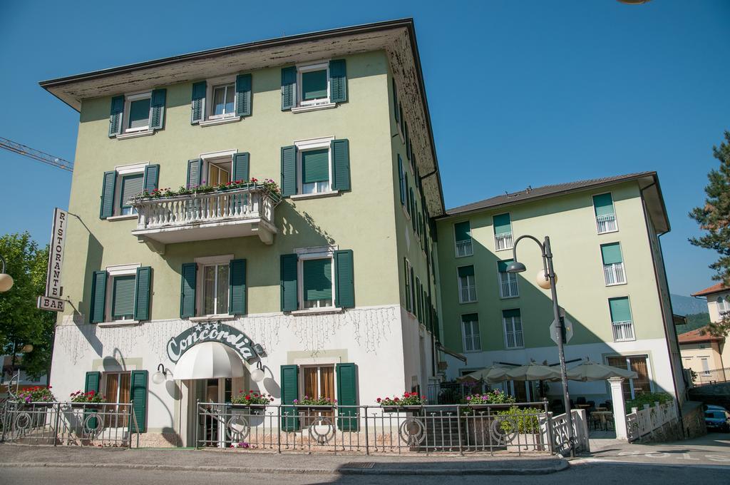 Hotel Concordia Levico Terme Exterior foto