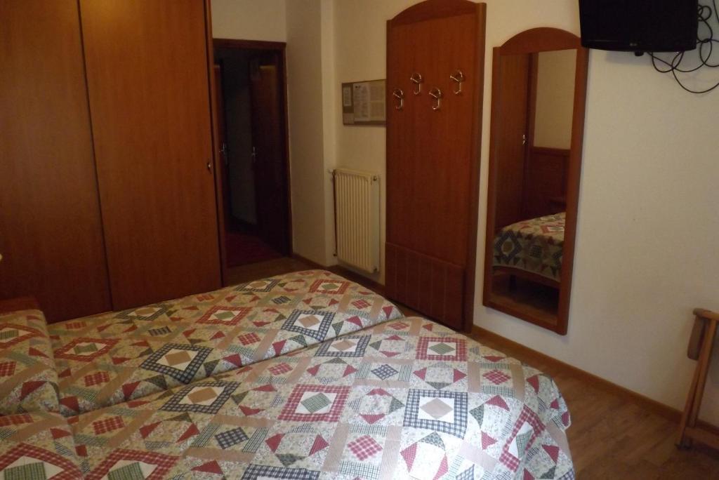Hotel Concordia Levico Terme Exterior foto